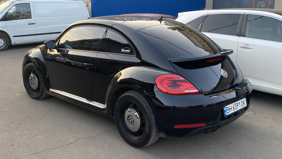 Volkswagen Beetle Black 2.5 2