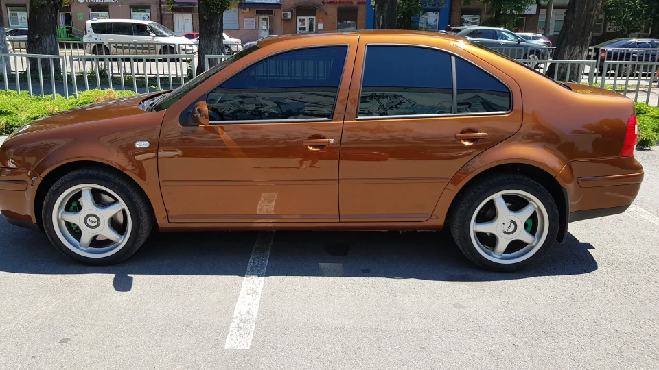 Volkswagen Bora 4