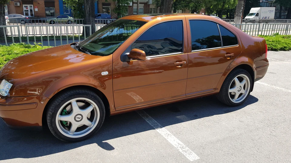 Volkswagen Bora 5