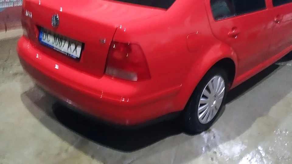 Volkswagen Bora 1.6 akl
