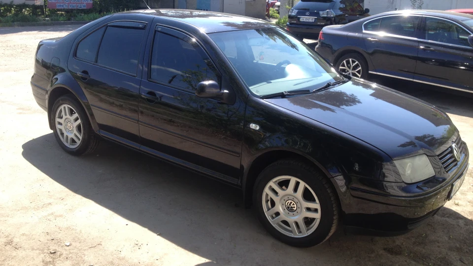 Volkswagen Bora 1.6 BFQ чорна ластівка 4