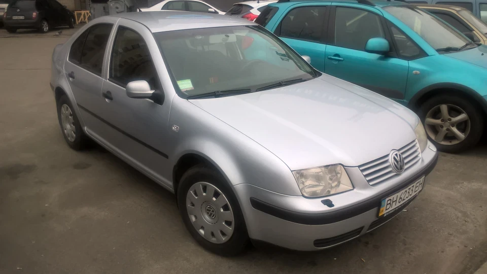 Volkswagen Bora 1.6 BFQ 3