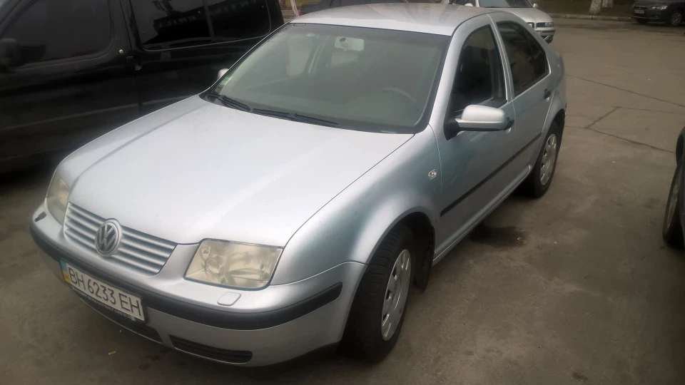 Volkswagen Bora 1.6 BFQ 4