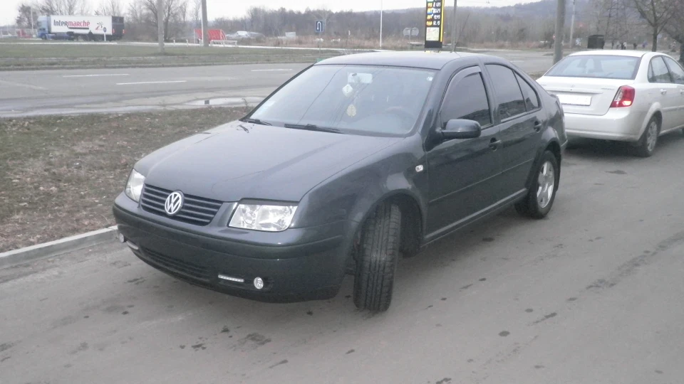 Volkswagen Bora 1.6 SR AKLМалюшка