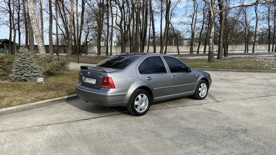 Volkswagen Bora 1.8T 3