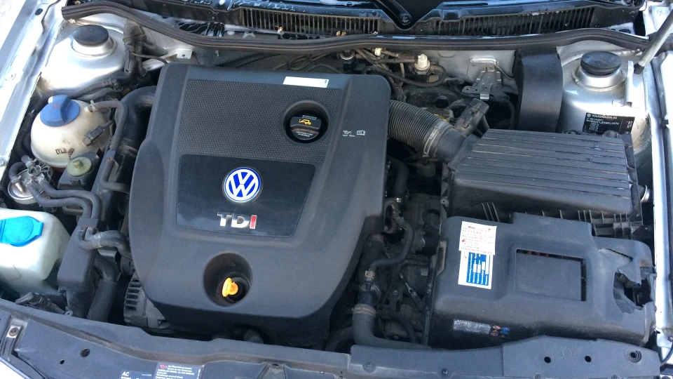 Volkswagen Bora 1,9 tdi - AK47 3