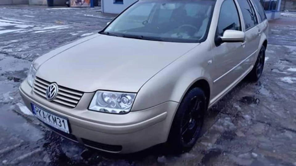 Volkswagen Bora 1.9tdi AXR (101лс) 2