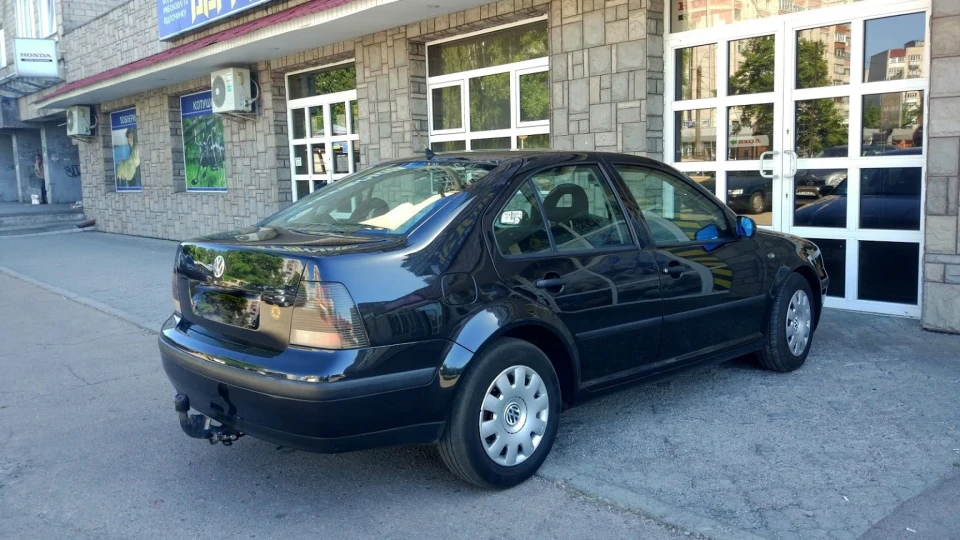 Volkswagen Bora 2.0 AQY 2