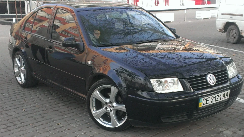 Volkswagen Bora Black Jack