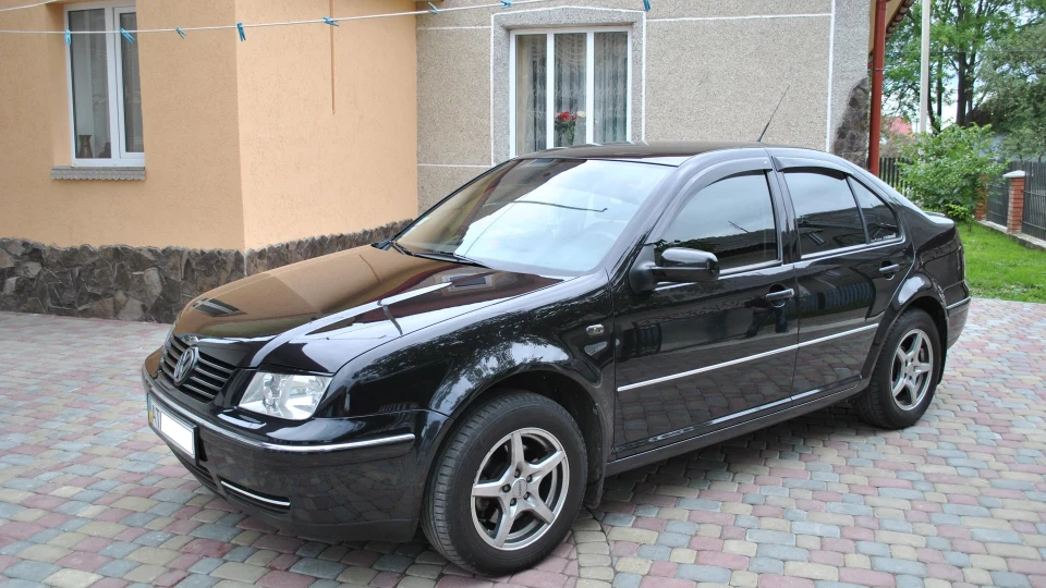 Volkswagen Bora BlacK 2