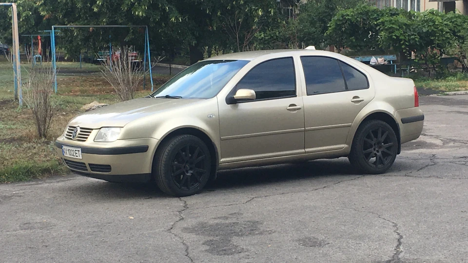 Volkswagen Bora BRO 3