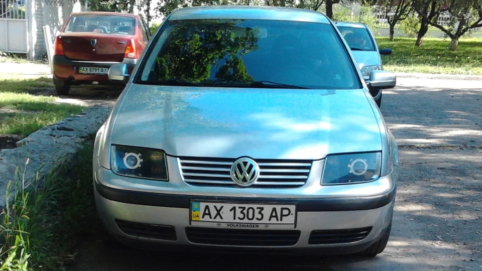 Volkswagen Bora Не турбо, але теж їде) 3