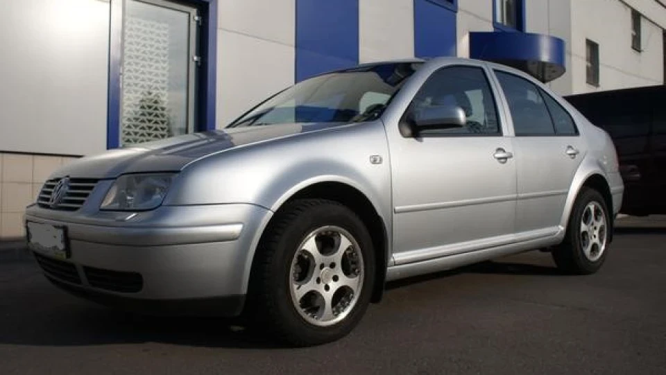 Volkswagen Bora Сімейний улюбленець