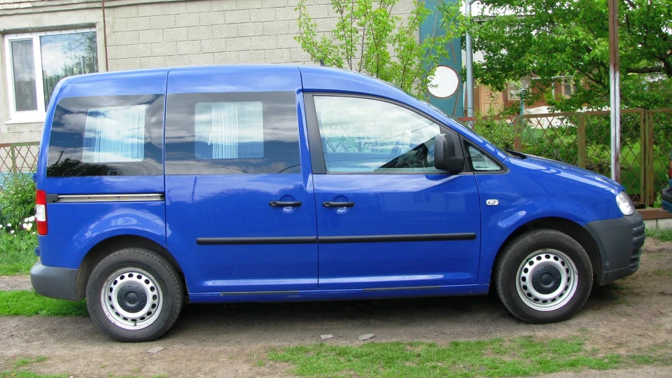 Volkswagen Caddy 2