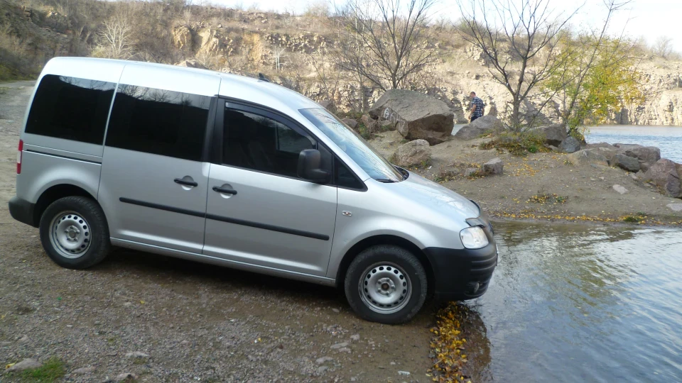 Volkswagen Caddy 2