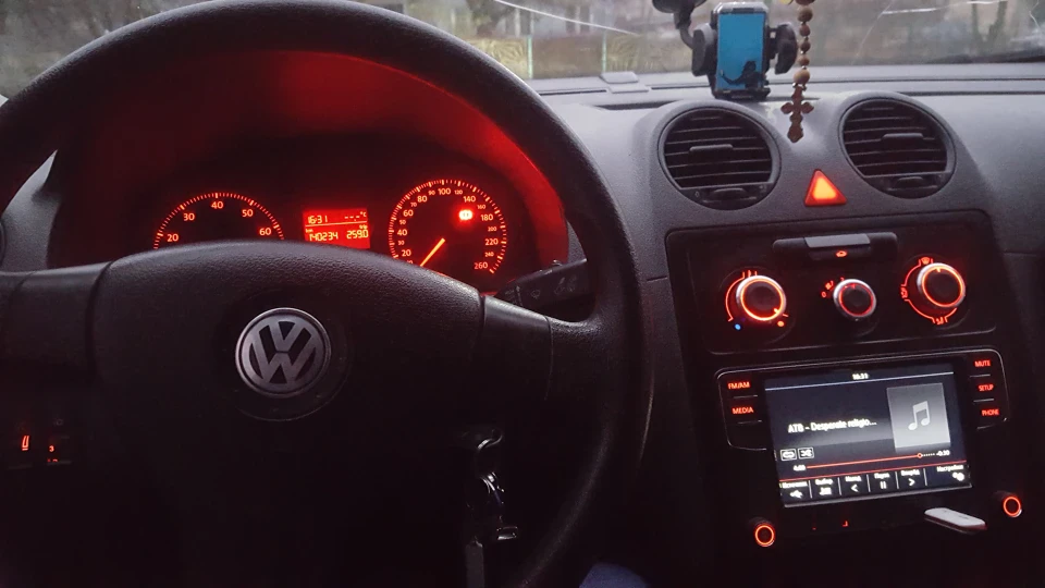 Volkswagen Caddy 1.4 3