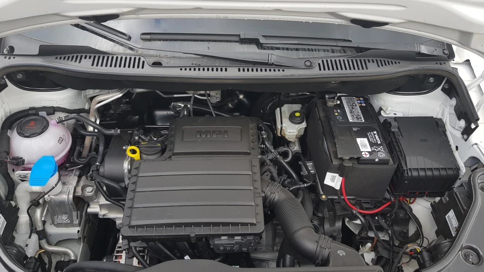 Volkswagen Caddy 1.6 4