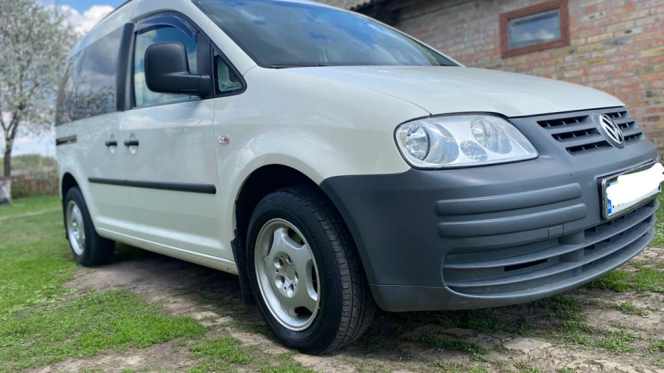 Volkswagen Caddy 1.9 дизель з турбінкою
