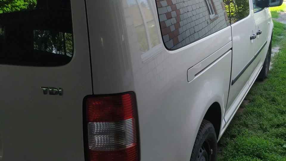 Volkswagen Caddy 1.9 tdi maxi 5