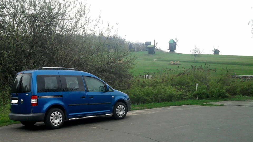 Volkswagen Caddy 1.9 TDI "Sapphirine" 4