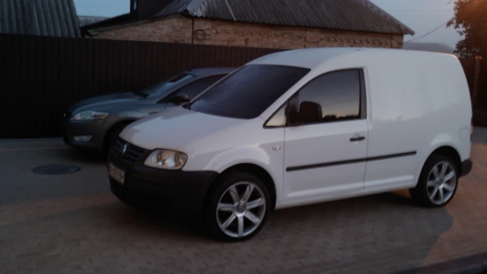 Volkswagen Caddy 1.9 tdi 3