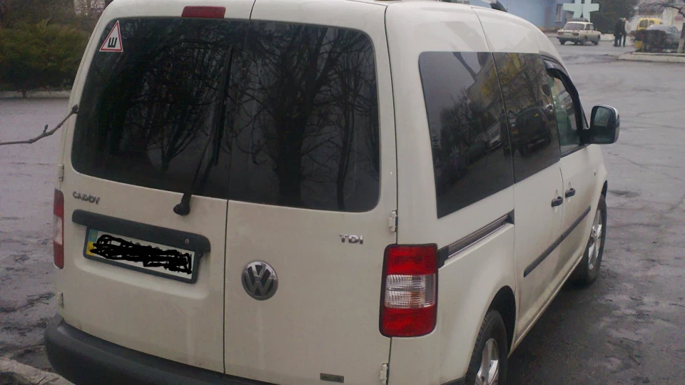 Volkswagen Caddy 1.9 турбо дизель 3