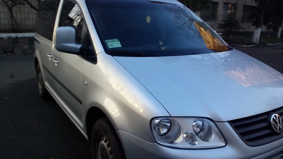 Volkswagen Caddy 1.9 турбо 2