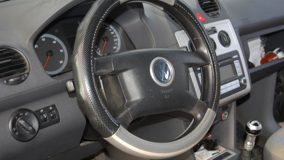 Volkswagen Caddy 1.9 турбо 3