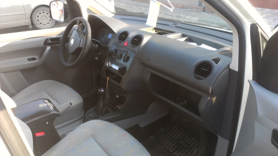 Volkswagen Caddy 1.9 турбо 3
