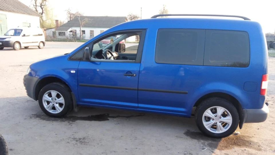 Volkswagen Caddy 1.9 турбо 5
