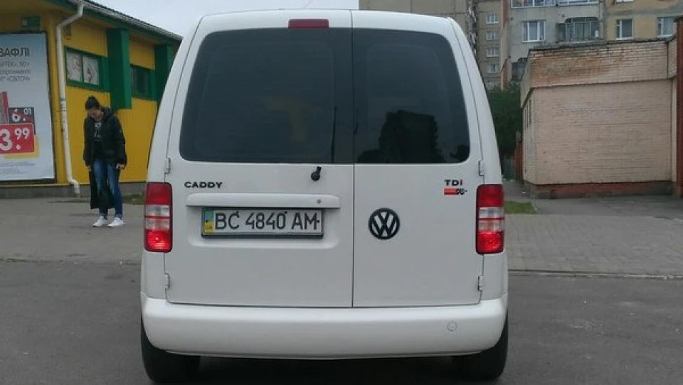 Volkswagen Caddy 1.9TDI White Edition 4