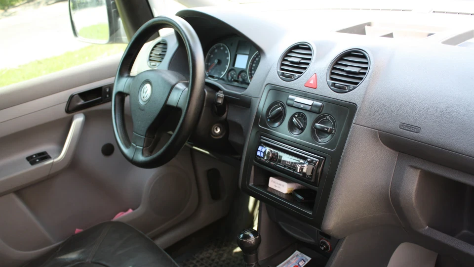 Volkswagen Caddy 2-літровий ECOFUEL 4