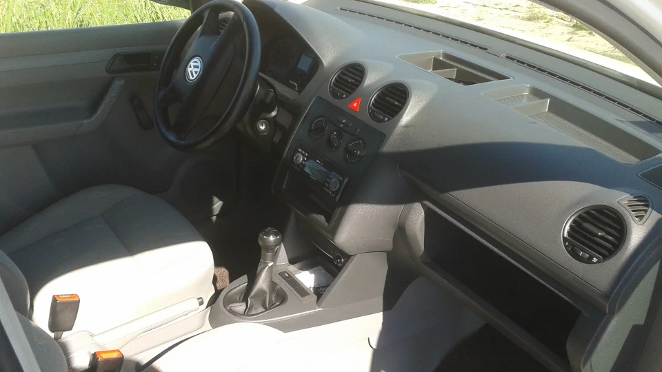 Volkswagen Caddy 2.0 sdi white edition 4