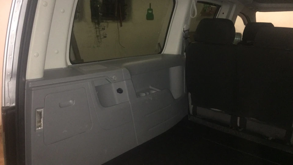 Volkswagen Caddy 2.0 tdi 2