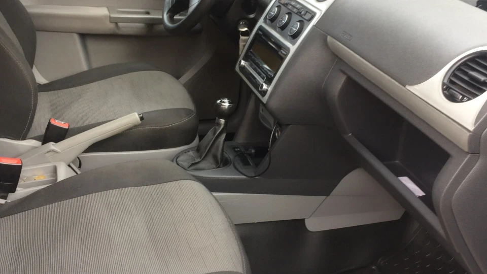Volkswagen Caddy 2.0 tdi 5