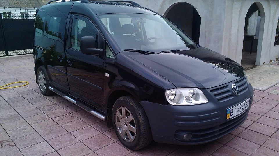 Volkswagen Caddy '2.0 ТУРБО'