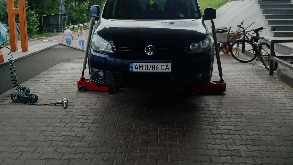 Volkswagen Caddy 2.0TDI DSG6 Comfortline 5