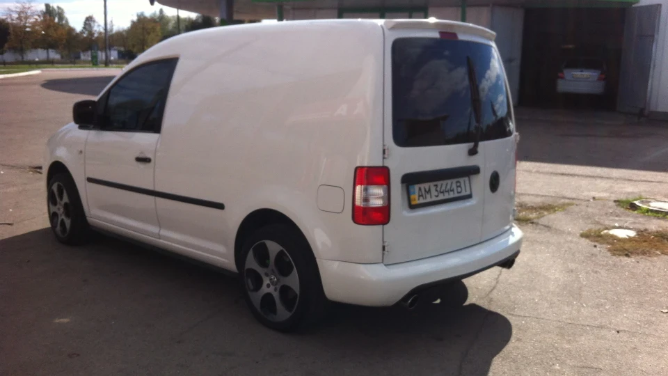 Volkswagen Caddy 4 motion GTI style 2
