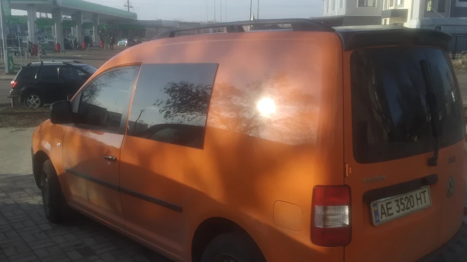Volkswagen Caddy Апельсин