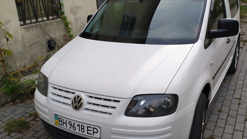 Volkswagen Caddy Білий Кінь 4