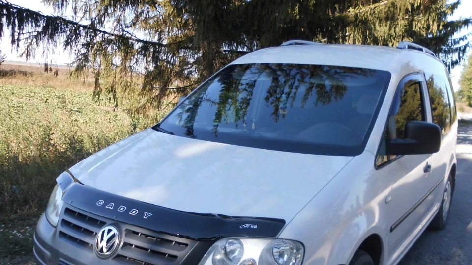 Volkswagen Caddy білий 2,0 зді 2