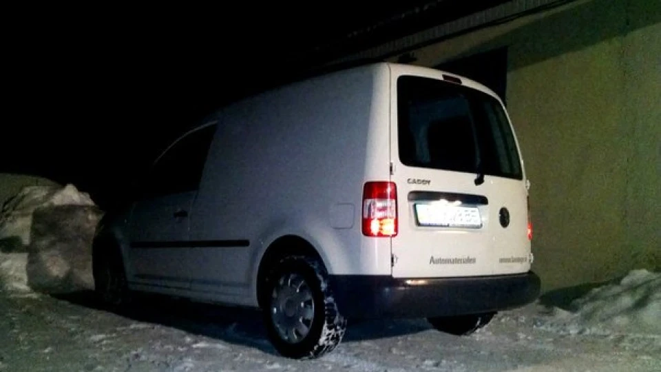 Volkswagen Caddy Білий лебідь 3