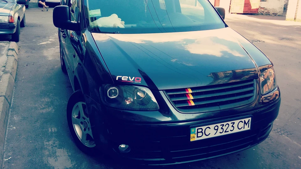 Volkswagen Caddy Black DieseL 3