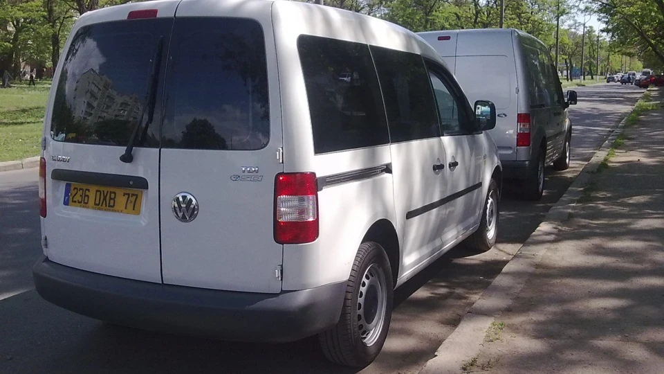 Volkswagen Caddy das auto 2