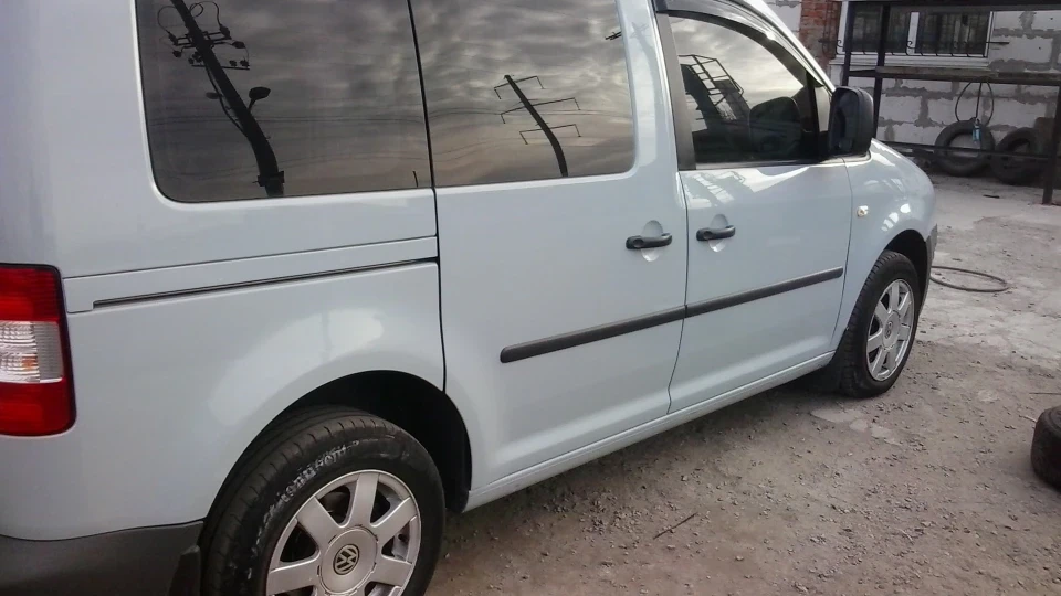 Volkswagen Caddy Газ/бензин 1,6 4