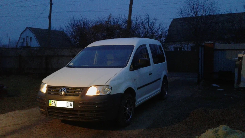 Volkswagen Caddy КАДДІлак 4