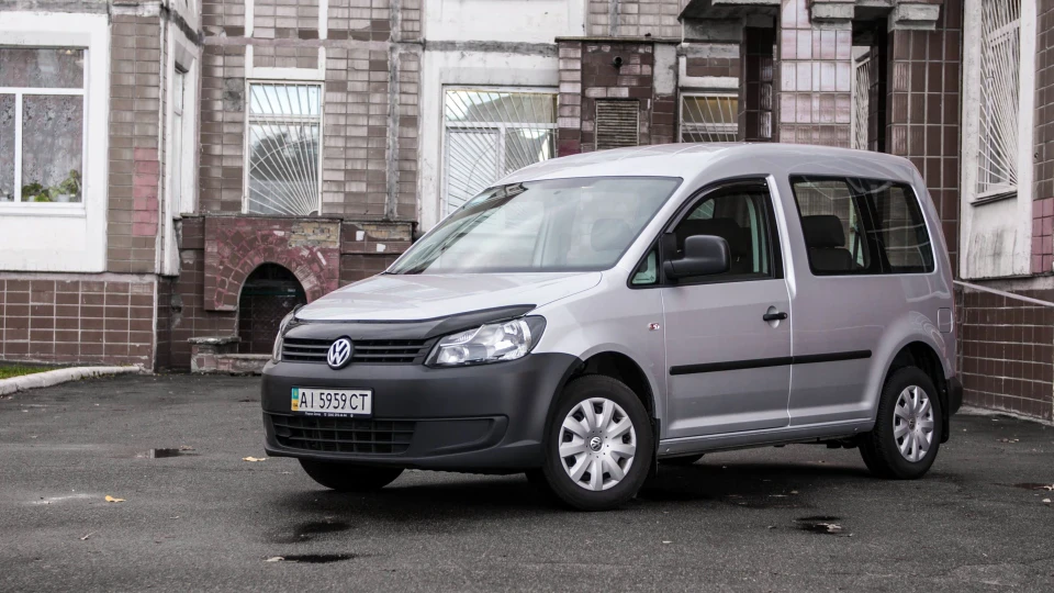 Volkswagen Caddy Lak