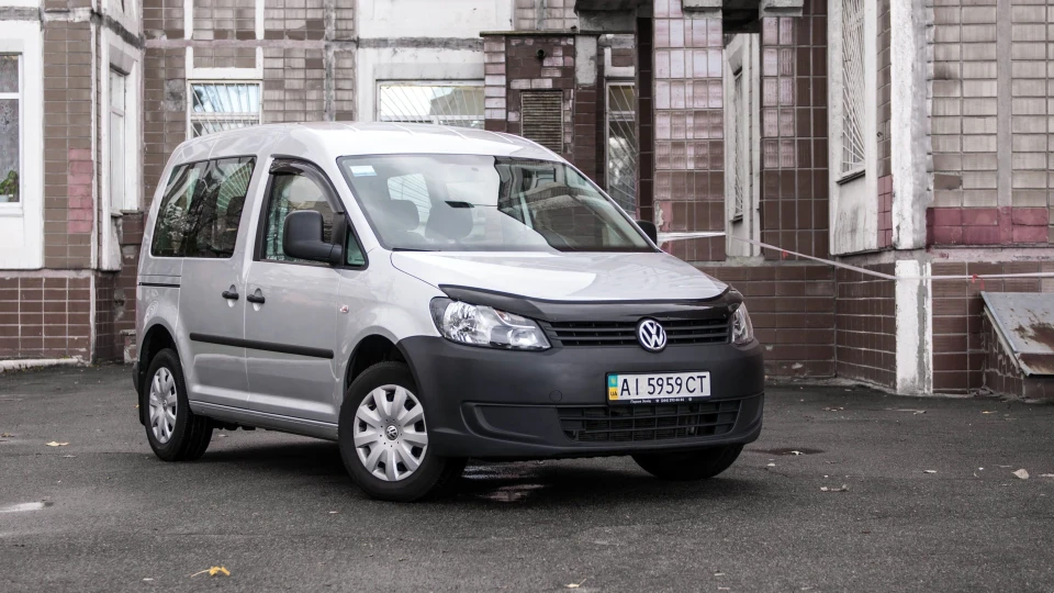 Volkswagen Caddy Lak 2