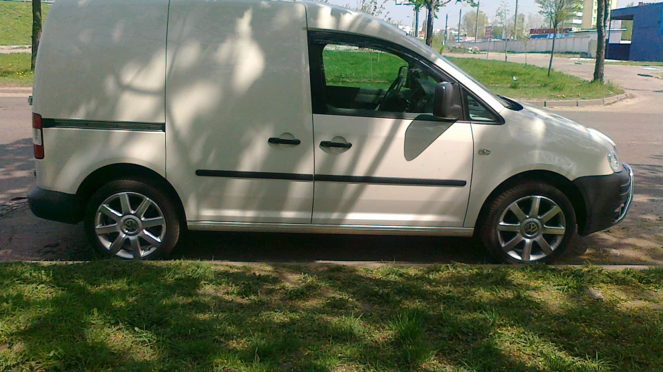Volkswagen Caddy Коханий 2
