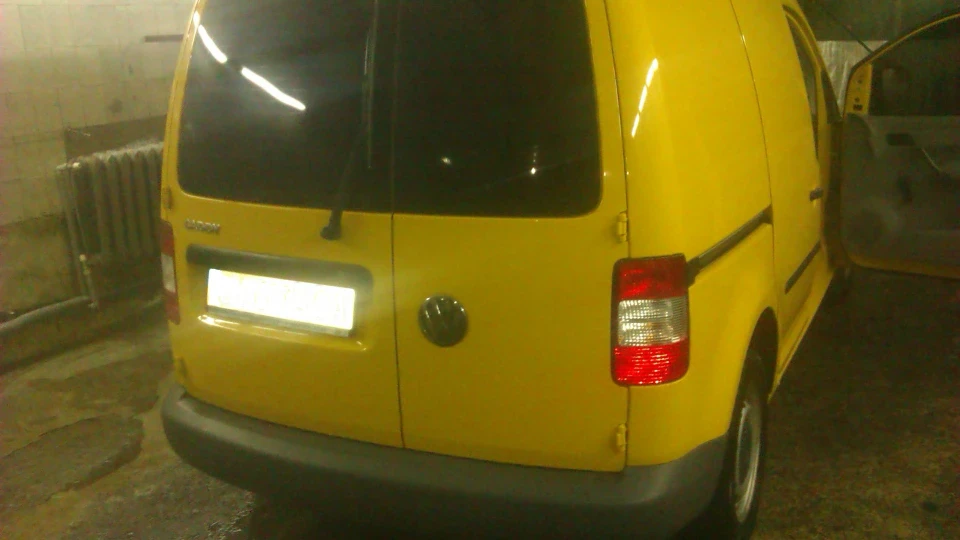Volkswagen Caddy made in Germany 3